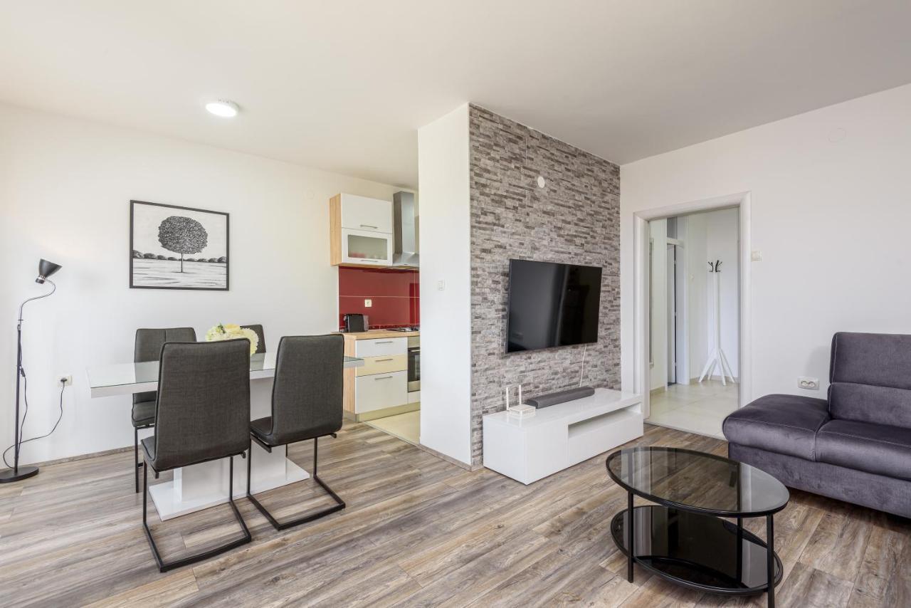 Apartment Tina Ploce  Dış mekan fotoğraf